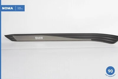 04-10 BMW 535xi E60 Delantero Izquierdo Lado del Conductor Exterior Placa Desgaste Panel Negro Fabricante de Equipo Original Foto 1 de 4