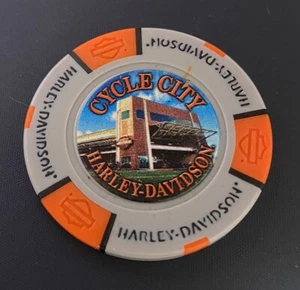 Honolulu, Hawaii Cycle City Harley Davidson Poker Chip / Gray & Orange - Picture 1 of 3