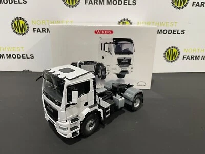 WIKING 1:32 SCALE MAN TGS 18.510 4X4 BL TRACTOR UNIT (WHITE) - Image 1 of 4