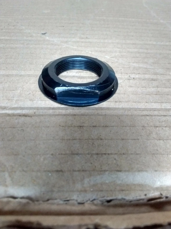 BOSCH GOF2000 CE PLUNGE ROUTER ARMATURE LOCK NUT - Image 1 of 1