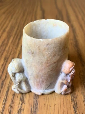 Винтажный резной мыльный камень зубочистка держатель обезьян и попугаев фигурка пресс-папье - Изображение 1 из 4