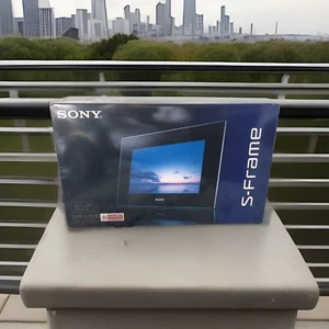 Sony S-Frame DPF-X1000 10.2" Digital Photo Frame Brand New Open Box MSRP $499.99 - Picture 1 of 8