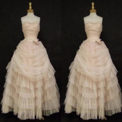 Vintage Champagne Wedding Dresses Ruffles Sweetheart Tulle A-Line Bridal Gowns - Image 1 of 4