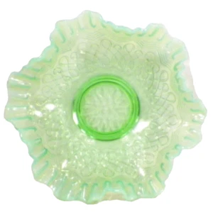 Many Loops Bowl Green Opalescent Glass Early American Pattern Jefferson 247 - Picture 1 of 6