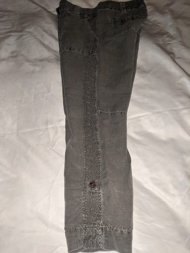 Picture 1 of 24