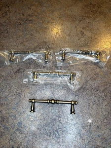 Richelieu Hardware 3 1/4" Mitte-zu-Mitte Brome traditioneller Messingzug Menge 4 - Bild 1 von 5