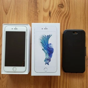 Apple iPhone 6s A1688 (CDMA | GSM) - 32GB - Silber (Ohne Simlock) mit Hülle - Bild 1 von 3