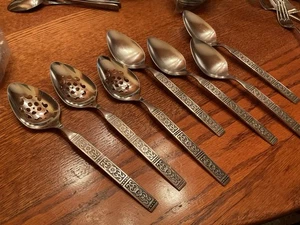 7 Vintage Oneida Community Edelstahl ISABELLA Servierlöffel - geschlitzt (F) - Bild 1 von 2
