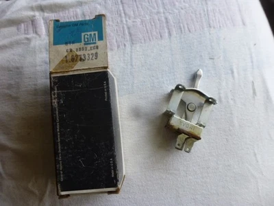 Interruptor de ventilador del motor soplador GM 6273339 NOS 1972 Chevrolet Pass 1975-1982 camioneta Foto 1 de 4