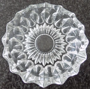 Vintage Italian Made Cut Glass Ashtray - Picture 1 of 2