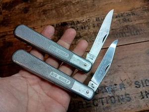2-VINTAGE QUEEN #45 BIG CHIEF 440 STAINLESS ALUMINUM HANDLE FOLDING POCKET KNIFE - Picture 1 of 10