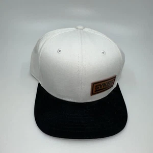 Sykes Truckermütze Snapback weiß schwarz neu mit Etikett - Bild 1 von 8