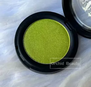 New KVD Beauty Metal Crush Eyeshadow~Electric Warrior~Full size 2.8g/0.1oz~Rare - Picture 1 of 5