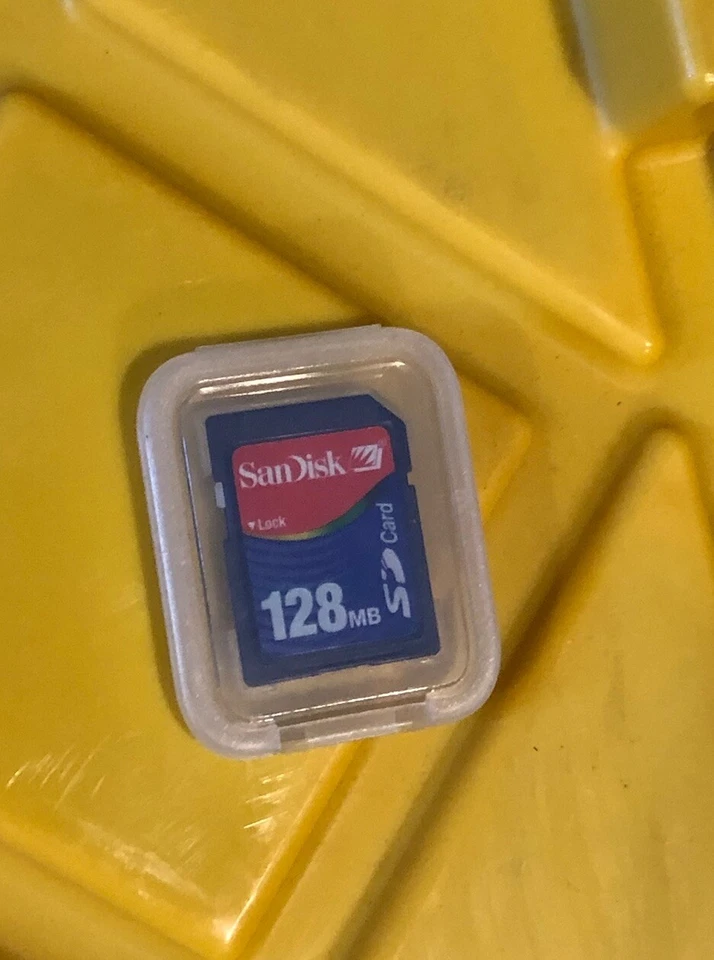 Sandisk 128mb card (Rainbow Rare). - Image 1 of 2