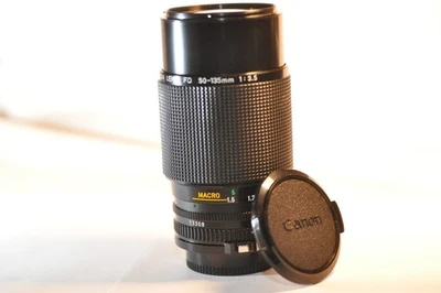 Canon FD 50-135 mm f/3.5 obiettivo zoom macro BELLO per A-1 AE-1 Prog A1 T-90 T-60 F-1n - Immagine 1 di 4