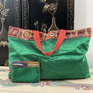 Vintage 90’s Embroidered Green Tote Bag with Pouch - Picture 1 of 18