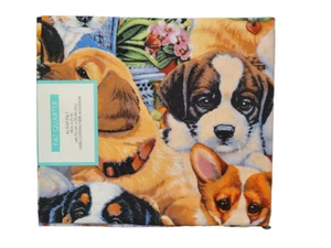 Fabric Fat Quarter 100% Cotton - Dogs - Picture 1 of 1