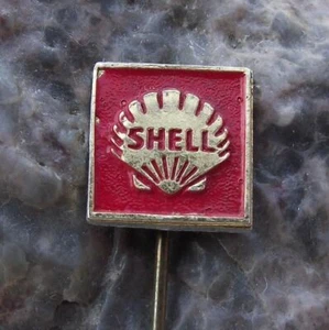 Royal Dutch Shell Oil Gas Petrol Energy Company Logo Advertising Pin Badge Red - Picture 1 of 2