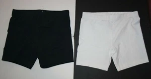 New Carter's 4 year Girls Shorts Bike White & Black 2 Pack Lot Knit Soft Stretch - Picture 1 of 2