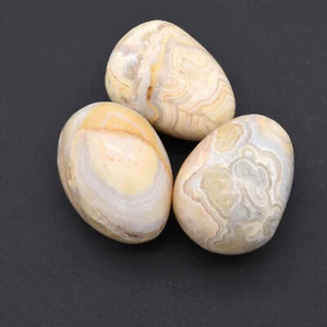 Lace Agate 3x Tumbled Stones 25x35mm - Picture 1 of 2