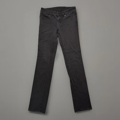 Pantalones de mezclilla Uniqlo para mujer talla 26x34 negros calce ajustado frente plano pierna ajustada Foto 1 de 4