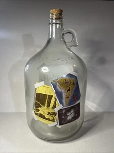 Disney Pixar Up Ellie & Carl's Paradise Falls Glas Gelddose Kanne Bank 12,5 Zoll - Bild 1 von 3