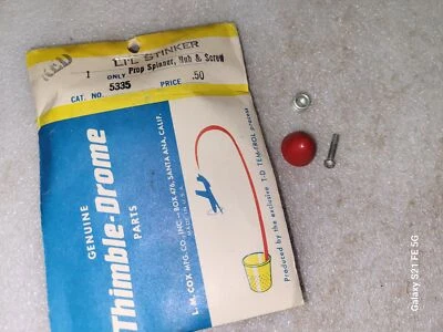 NOS Cox Lil Stinker Red Prop Spinner Hub & Screw #5335 - Image 1 of 2