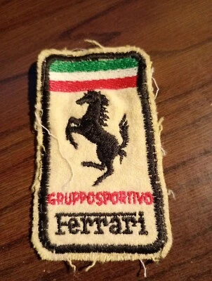FERRARI 1980s, FERRARI PATCH Gruppo Sportivo ( Sports Group ) - Image 1 of 2