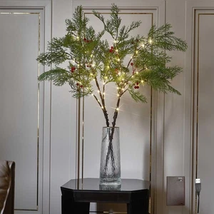 Ramas de bayas rojas de ciprés iluminadas con temporizador 32 pulgadas a batería y - Imagen 1 de 5