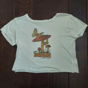 White Fawn Girl's Imagine A Better World Mushroom Butterfly Print T-shirt - Sz M - Picture 1 of 15