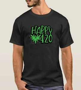 Camiseta Happy 420 Weed Green MJ Ganja Pegajosa THC Humo Negra 7007 - Imagen 1 de 5