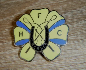 OLD FOX HUNT CLUB MEMBERS BADGE - FOX HUNTING - LAPEL BADGE - Picture 1 of 3