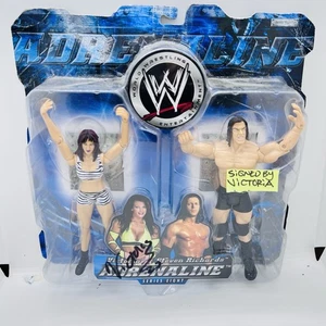 WWE Adrenaline Series 8 Diva VICTORIA & STEVEN RICHARDS Figs Signed By Victoria - Picture 1 of 4