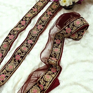 Vintage Maroon Sari Border Hand Embroidered Craft Trim Lace Sewing Ribbon 1yd - Picture 1 of 15