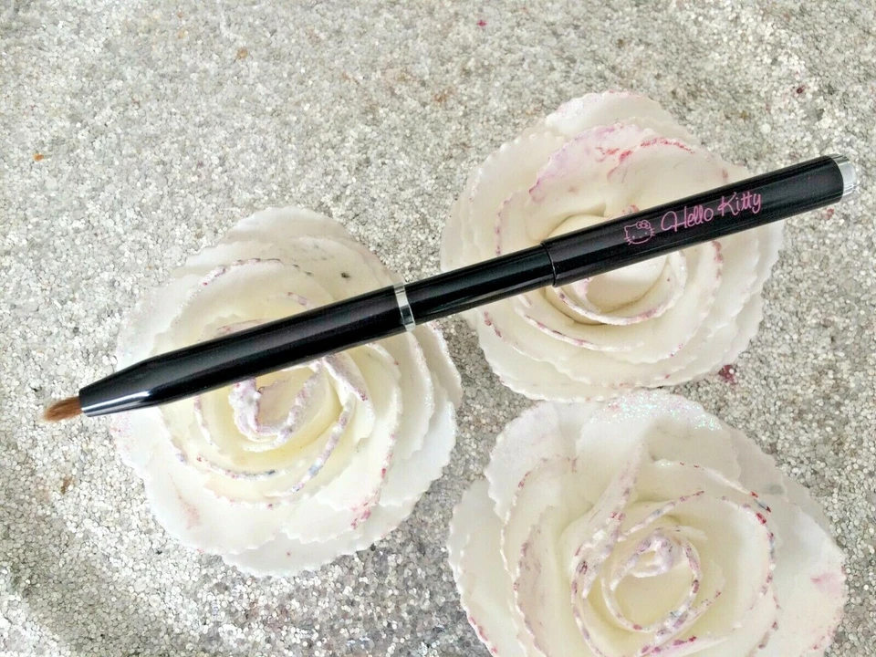 Hello Kitty Pinsel Retractable Lippen- Wert - Bild 1 von 3