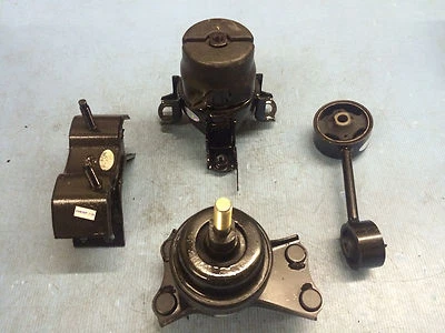 电机安装和变速器安装 4 件套适用于 1999 - 2003 LEXUS RX300 4WD — 第 1/4 张图片