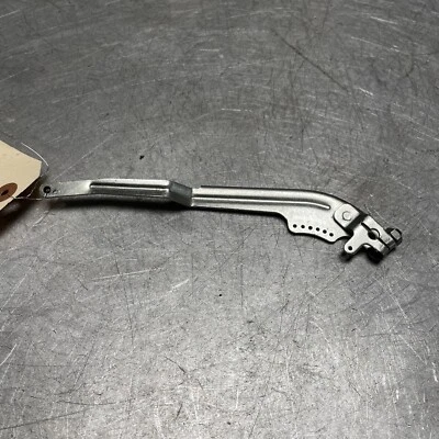 OEM USED BRIGGS HORIZONTAL 184CC 5.75 MODEL 95902 GOVERNOR SHAFT - Image 1 of 2