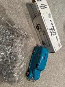 Vintage 1938 Chevy Panel Truck Coin Bank – Ertl – Blue Die-Cast – Box & Key - Picture 1 of 9