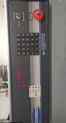 Cortador de papel Challenge 305 MPX o MPC montaje de tablero de exhibición superior principal solamente Foto 1 de 4