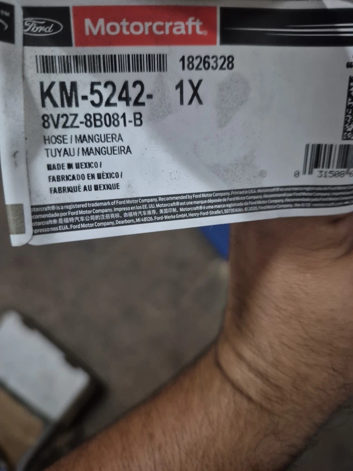 Manguera de radiador superior KM-5242 Motorcraft nueva para Ford Fiesta 2011-2019 Foto 1 de 1