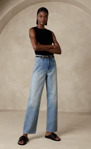 Women's Banana Republic Mid Rise Loose Stovepipe Jeans Size 31 Button Denim - Picture 1 of 10