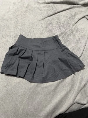NWT H&M Girls Black & Gray Ruffle Skirt - Size 8-10 - Image 1 of 4