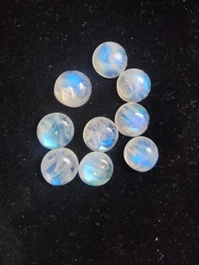 Natural Rainbow Moonstone Round Shape Cabochon Calibrated Wholesale Gemstones - Picture 1 of 11