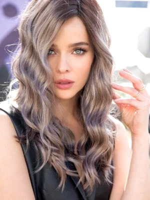 Peluca LAYLA Noriko TODOS LOS COLORES Frontal de encaje atado a mano + Encaje Parte-A Favorita 5 ESTRELLAS Foto 1 de 4