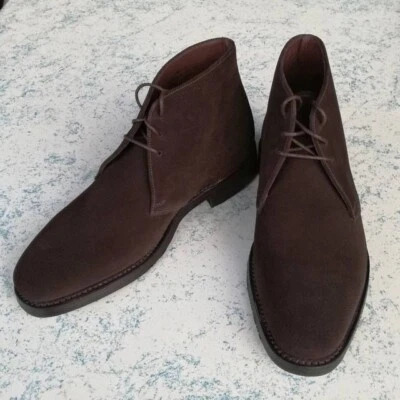 Bota de negocios de gamuza con cordones Chukka marrón oscuro hecha a mano, botín formal Foto 1 de 3