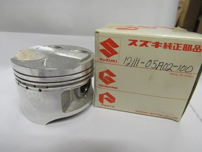 Nuevo de Lote Antiguo Suzuki OEM Pistón 1.0MM SOBRE GV1200 MADURA 12111-05A02-100 Foto 1 de 3