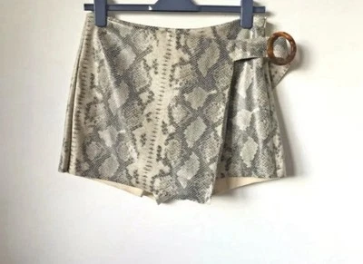 ZARA Snakeskin Textured Skort Shorts Size M Faux Suede High Waist Front Buckle - Image 1 of 4