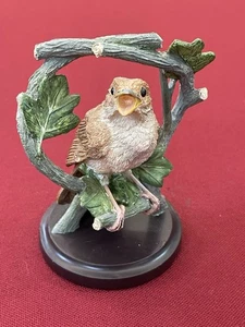 Statuette Oiseau THE COUNTRY BIRD COLLECTION 2002 Le rossignol - Foto 1 di 7