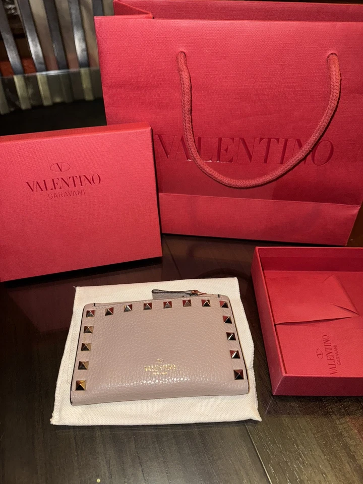 Carteira VALENTINO GARAVANI Bioford couro Rockstud bege/rosa feminina autêntica - Imagem 1 de 4