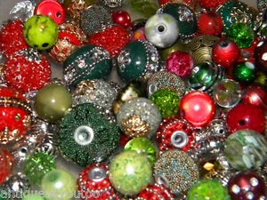 NEW 20/Pc Jesse James Beads RED/ GREEN'S MIXED RANDOMLY Picked Lot - Picture 1 of 12